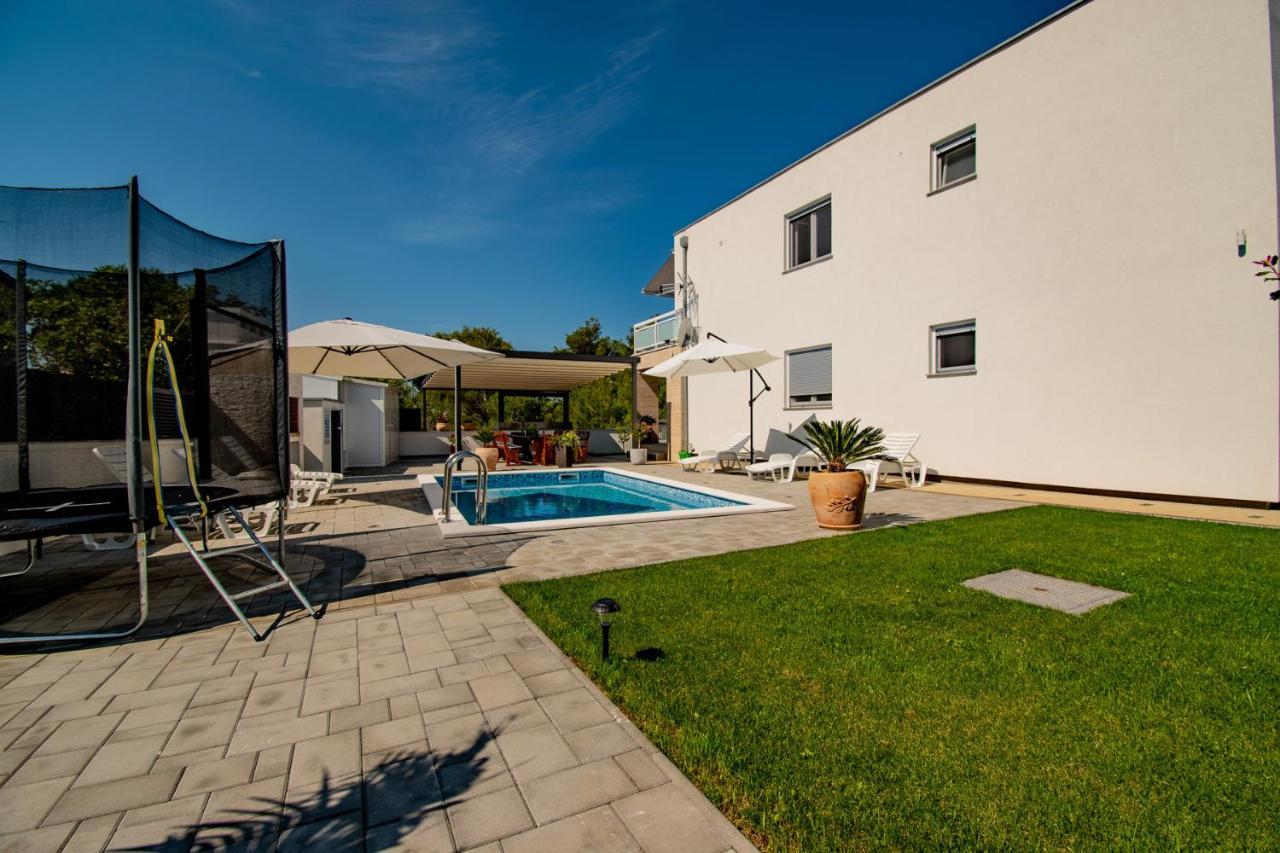 ויר Villa Wiena מראה חיצוני תמונה