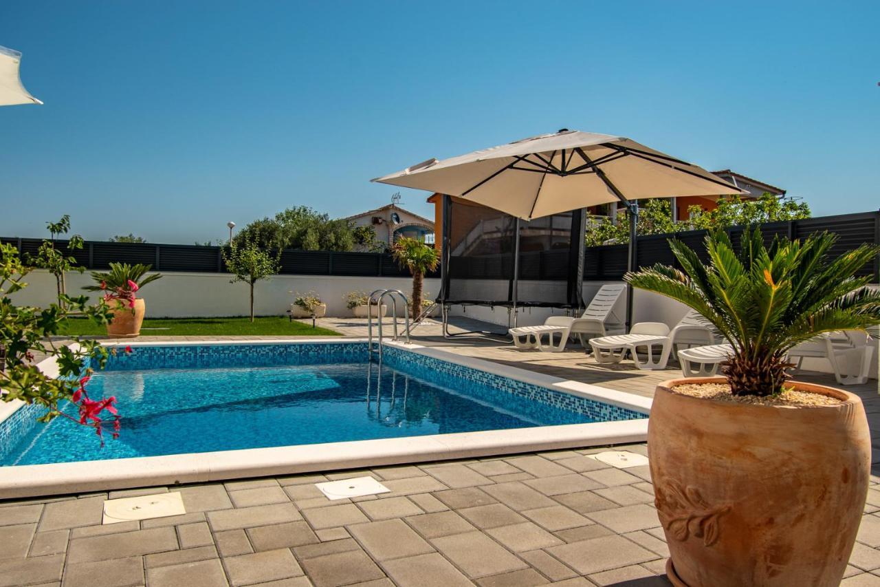ויר Villa Wiena מראה חיצוני תמונה